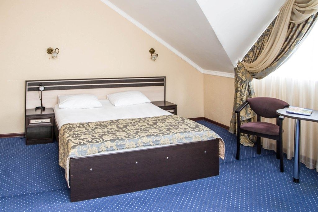 rooms-poluluks