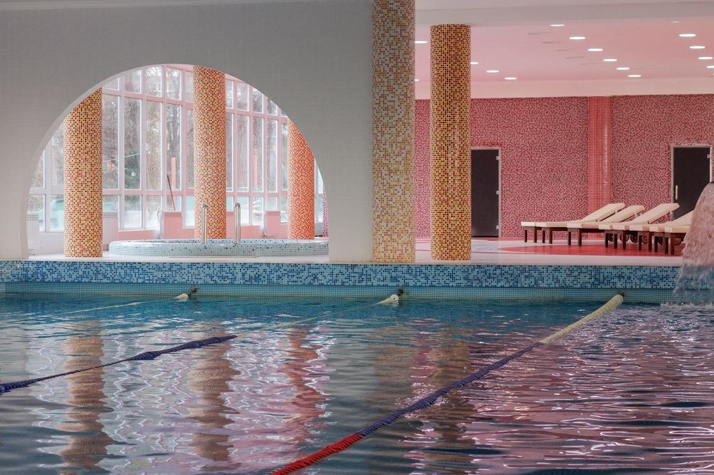 pools-indoor-pool
