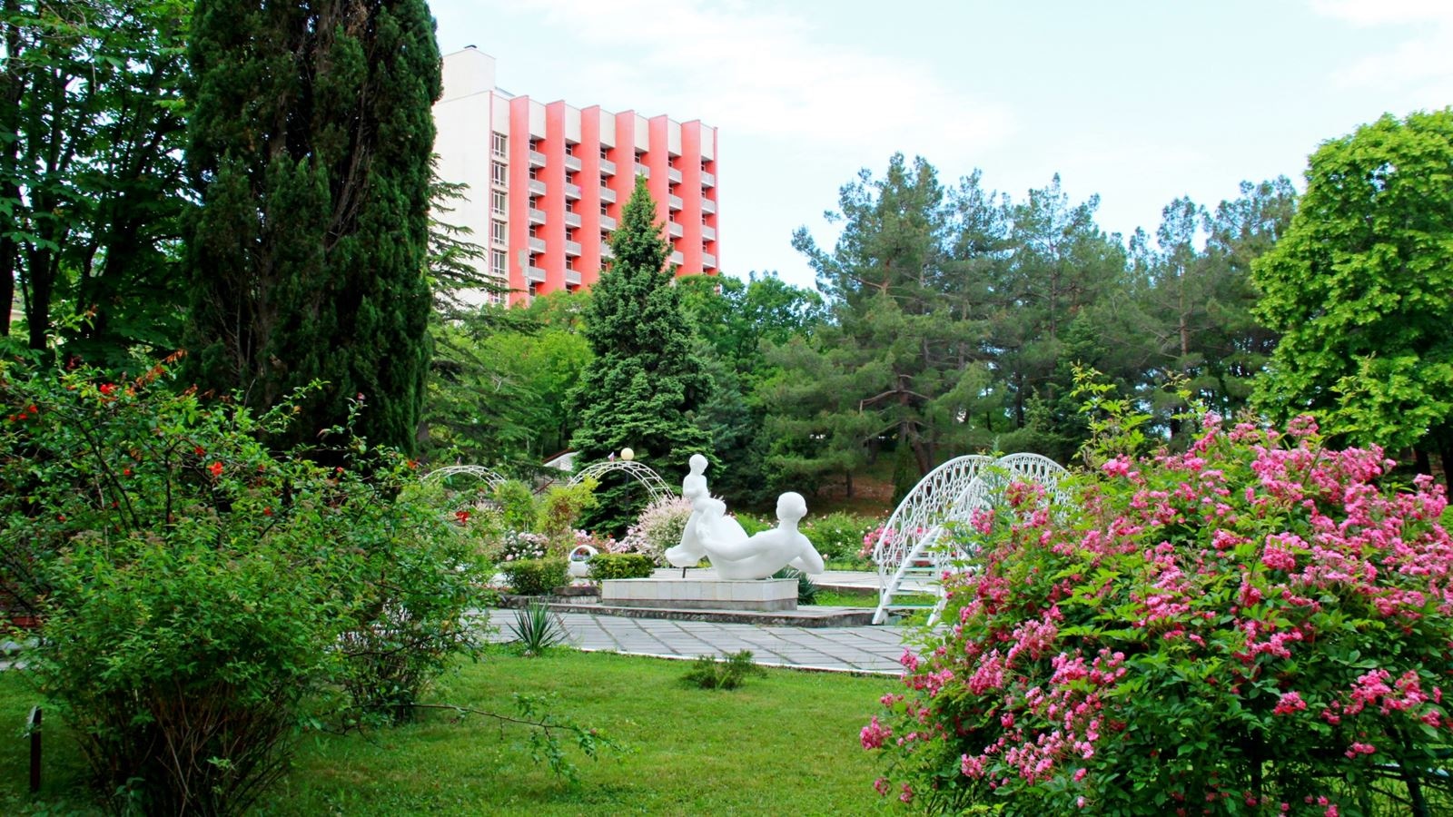 general-main-building