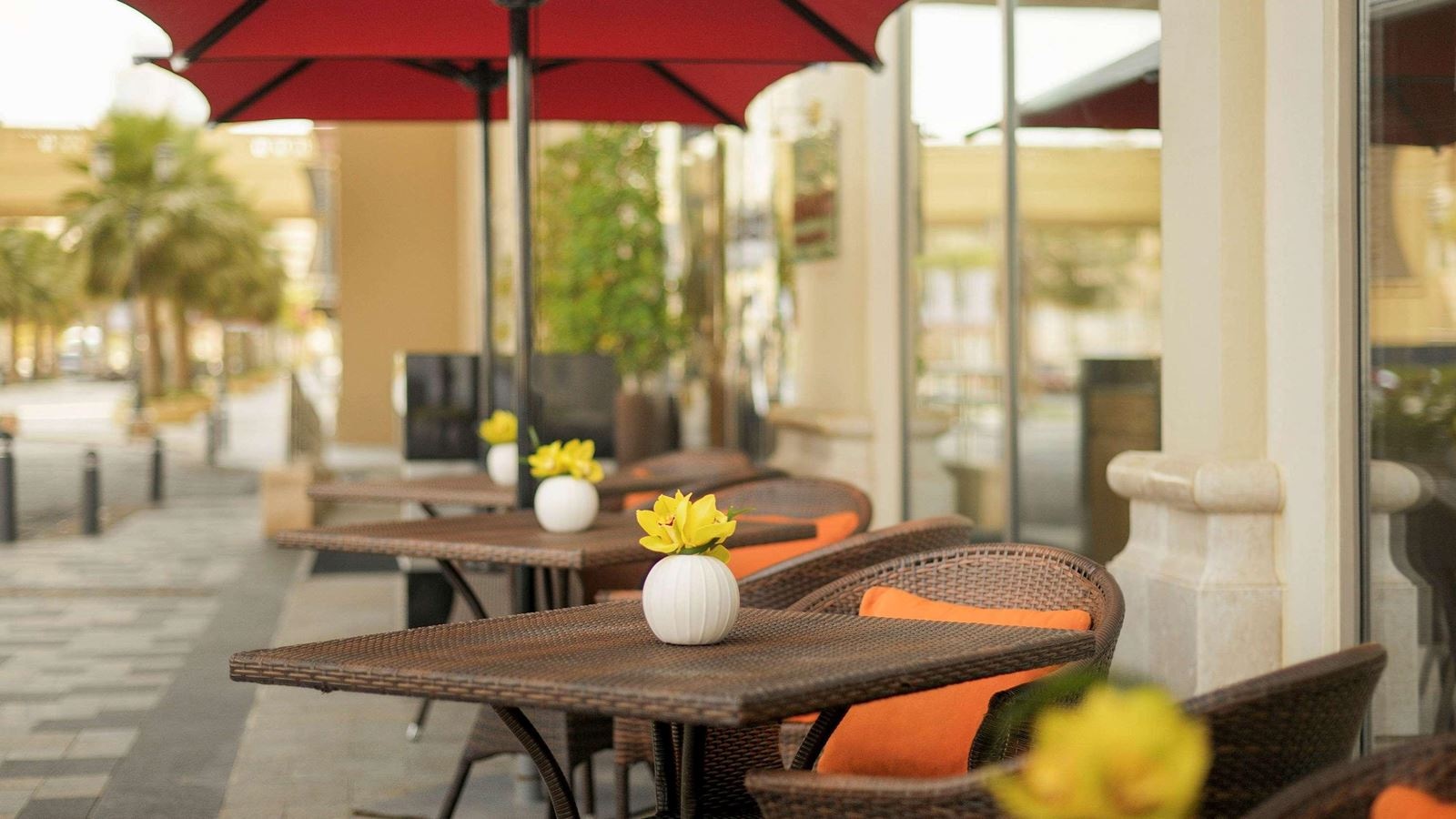 restaurants-restaurants