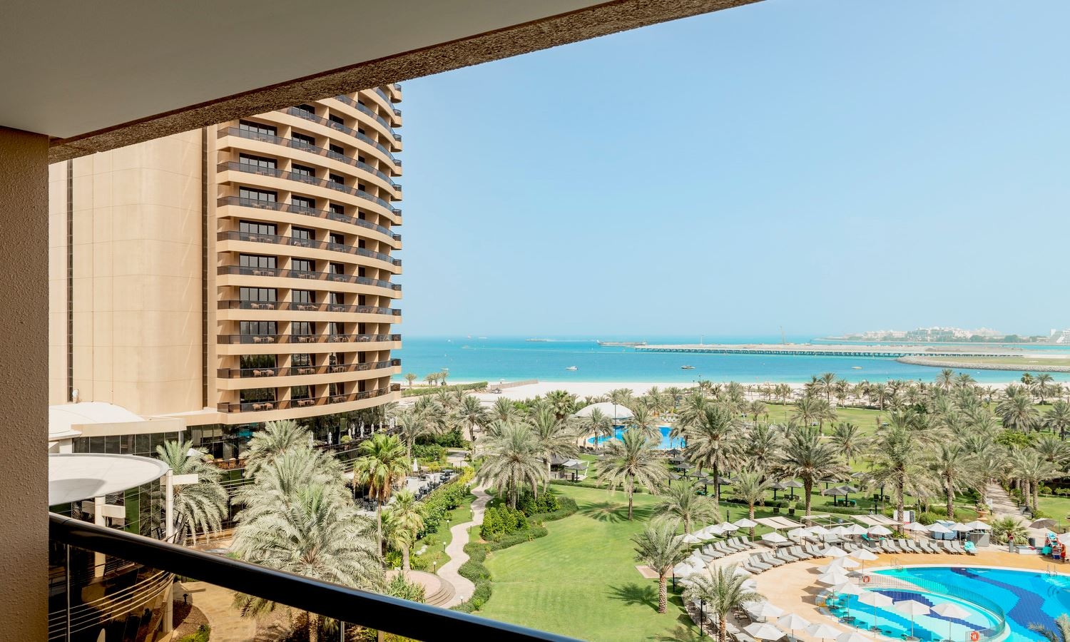 rooms-super-deluxe-sea-view-room