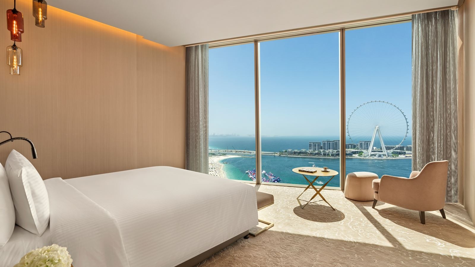 rooms-2-bedroom-premium-suite