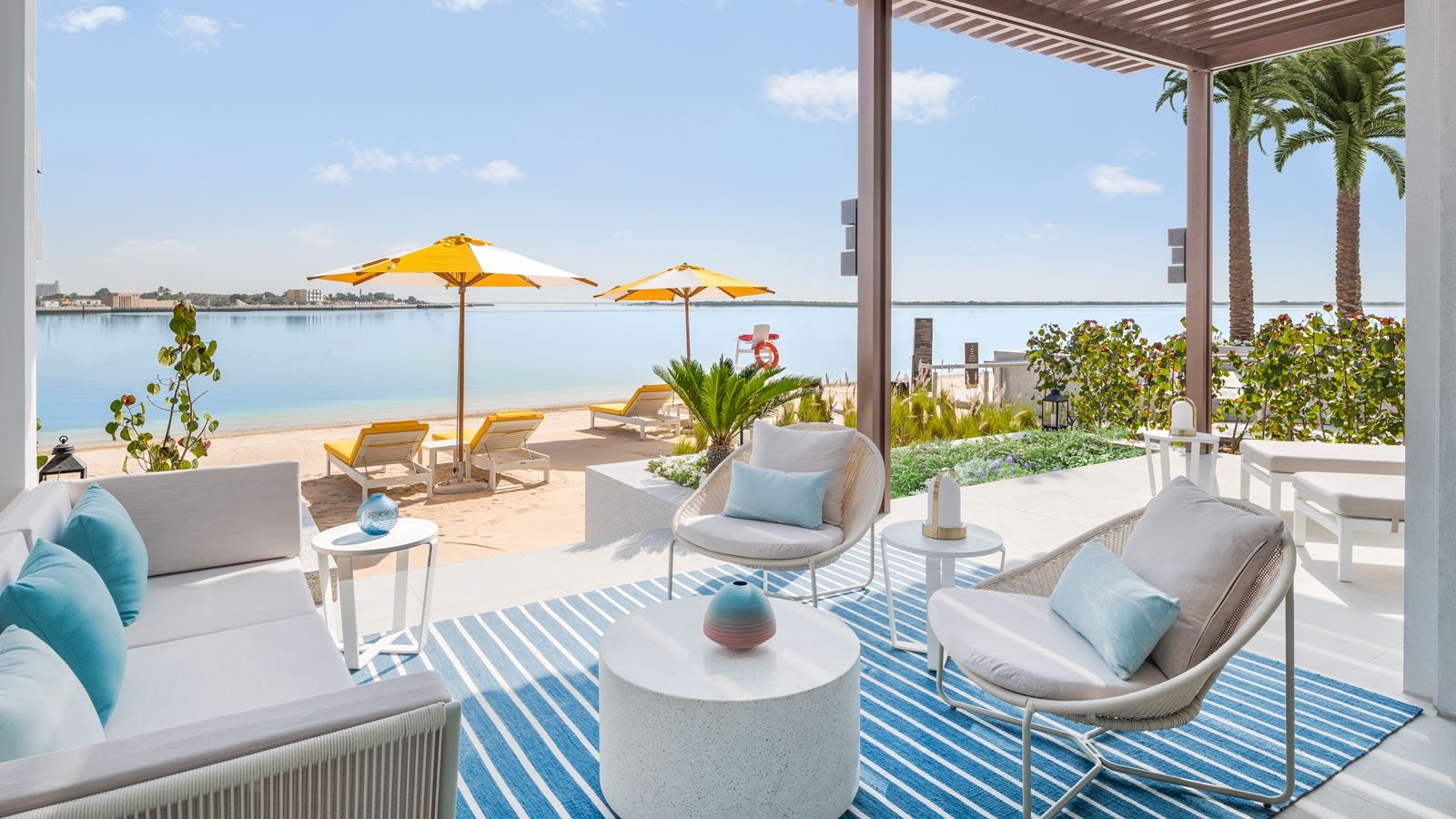 rooms-sea-view-beach-chalet