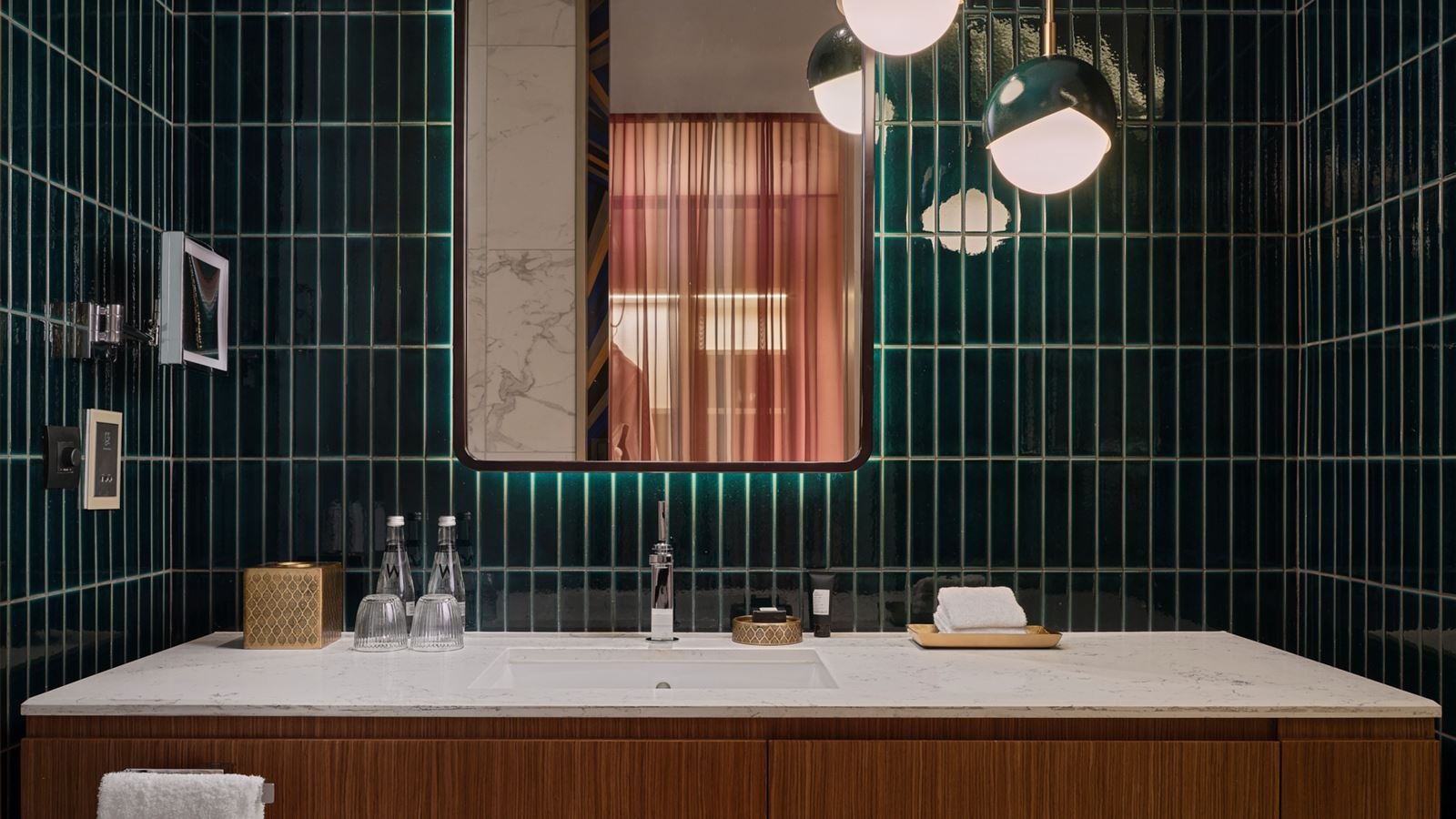 rooms-marvelous-room