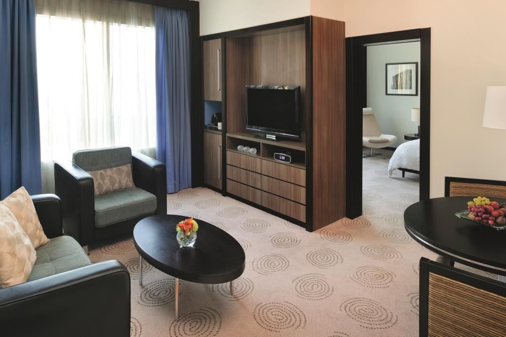 rooms-avani-executive-suite