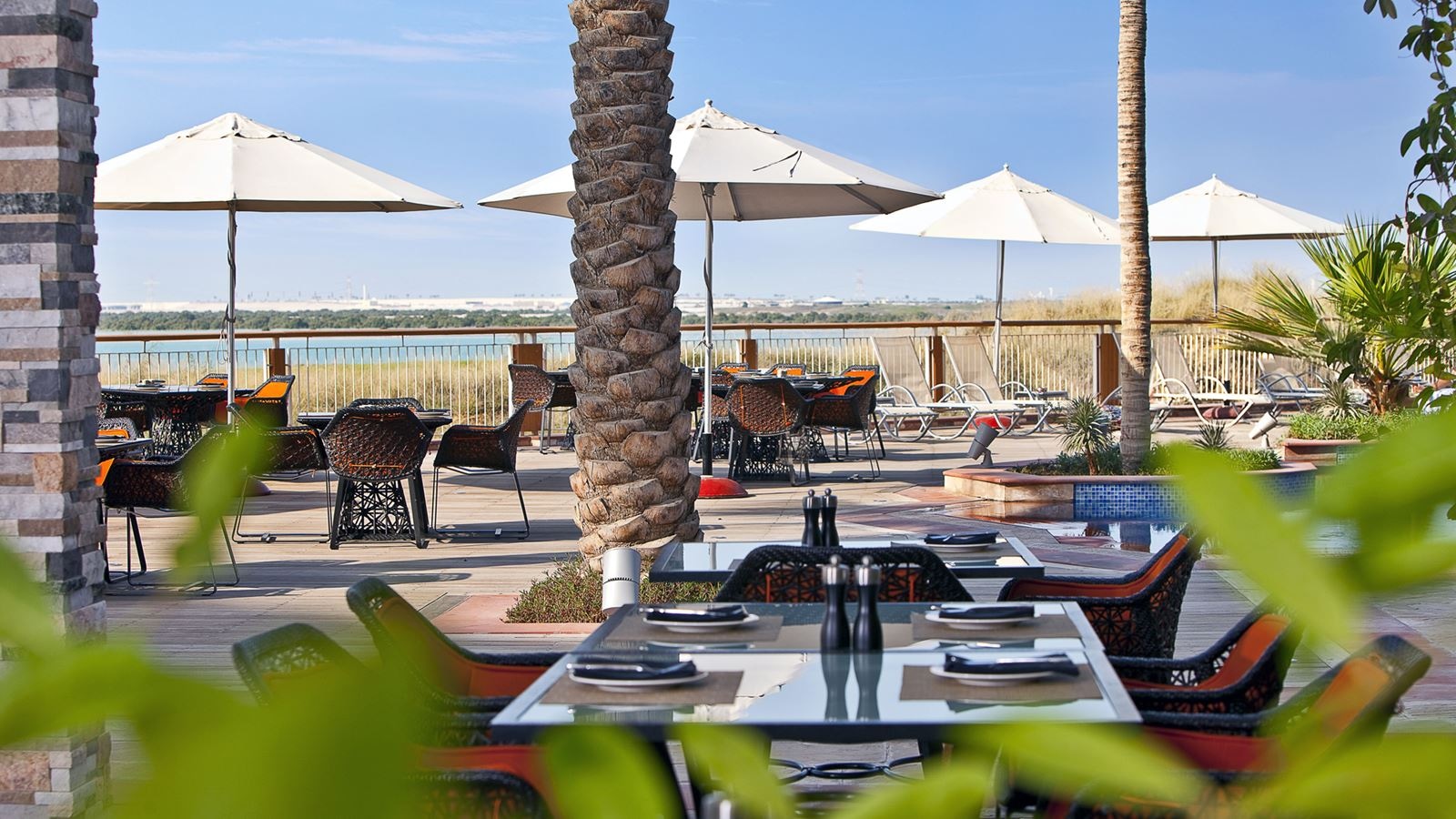 restaurants-amerigos-mexican-restaurant