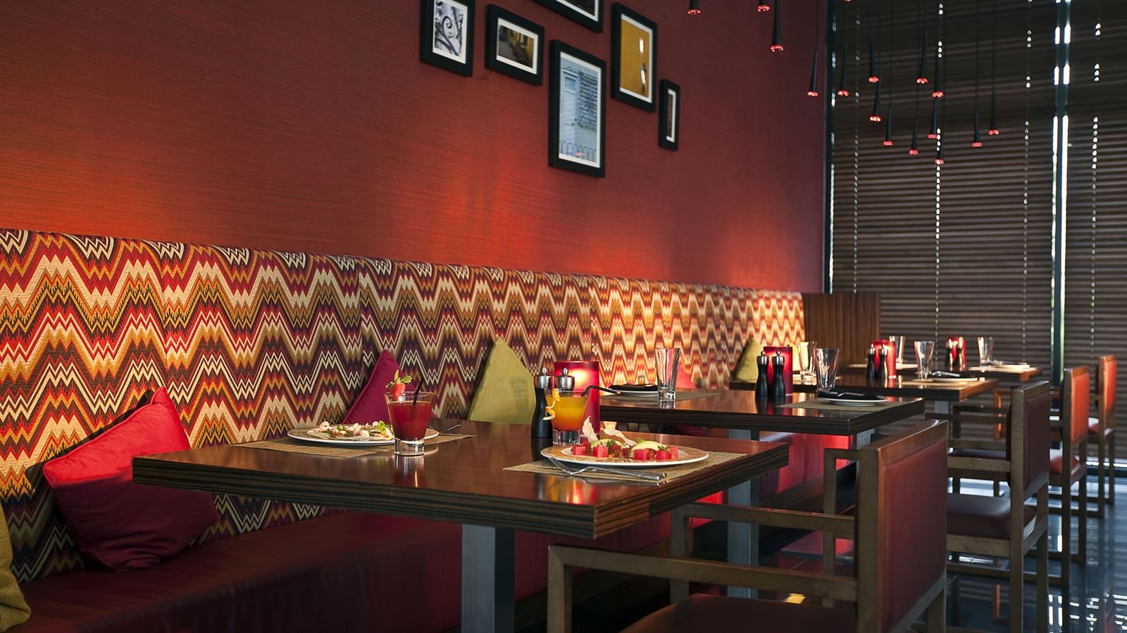 restaurants-amerigos-mexican-restaurant