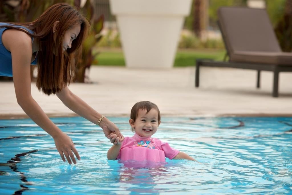 pools-outdoor-childrens-pool