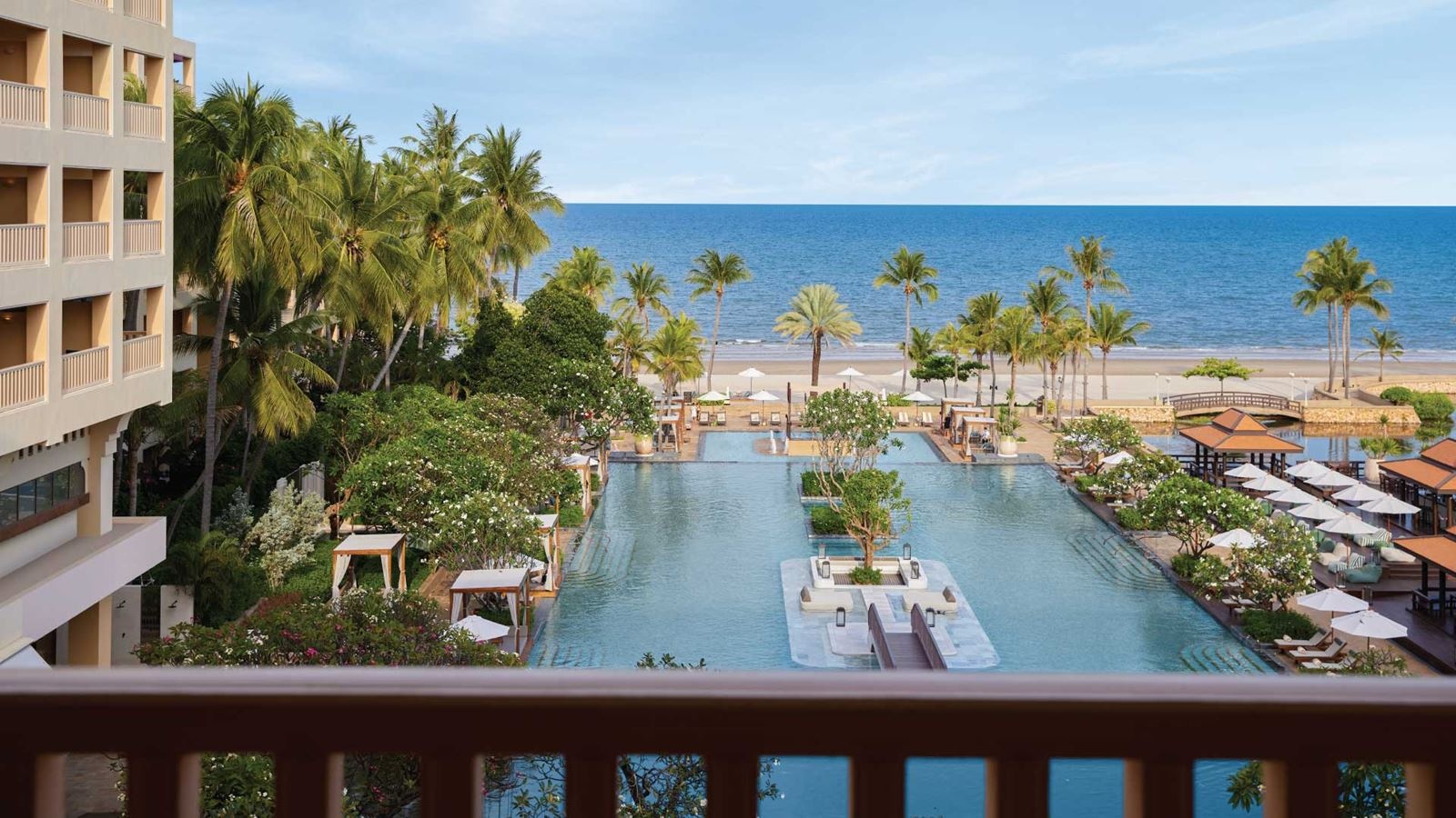 rooms-club-ocean-view