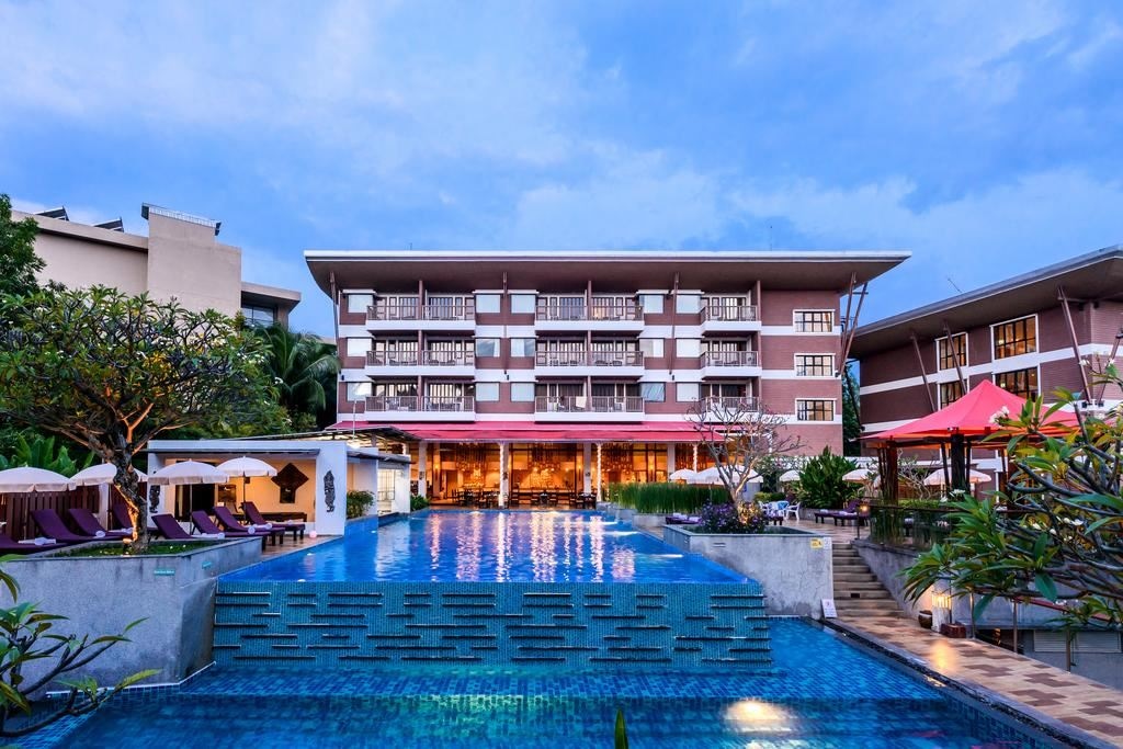 general-main-building