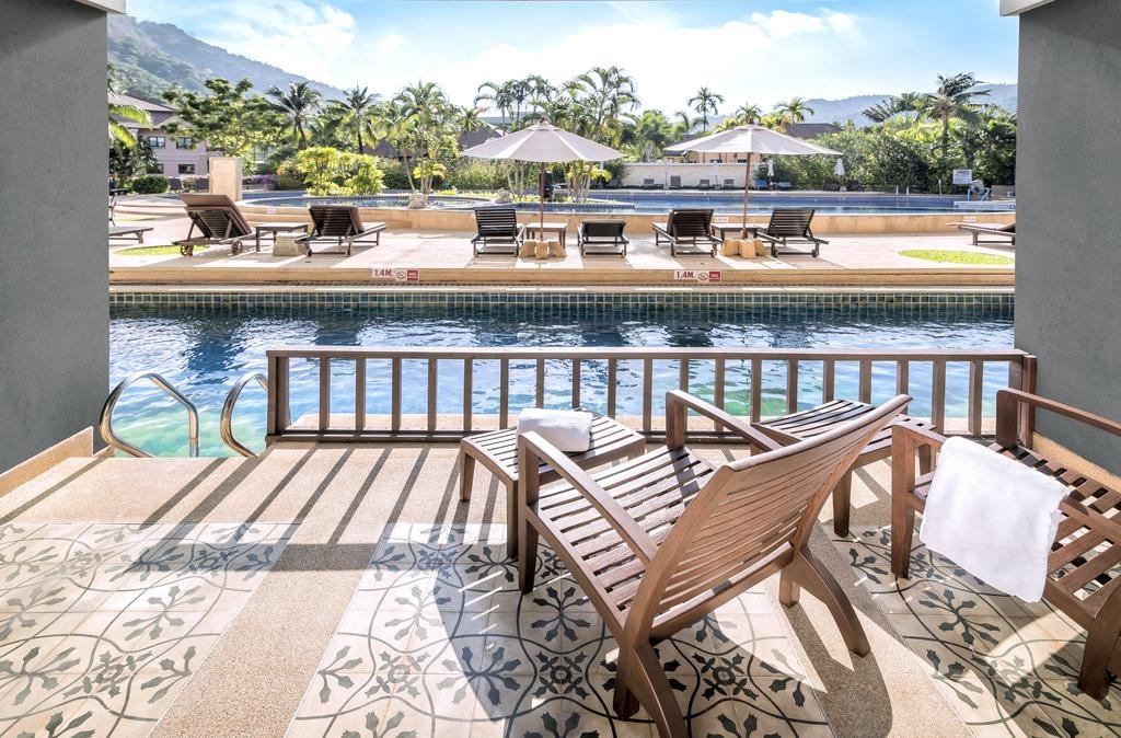 rooms-nalina-jaz-pool-access