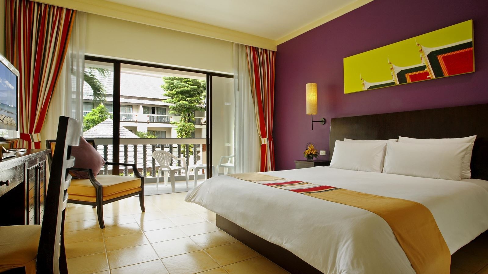 rooms-deluxe-pool-access