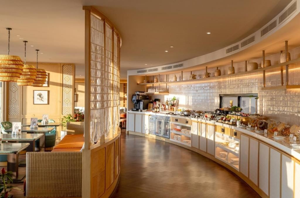 restaurants-restaurants