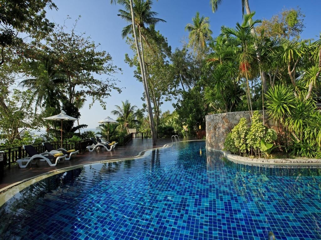 pools-outdoor-pool