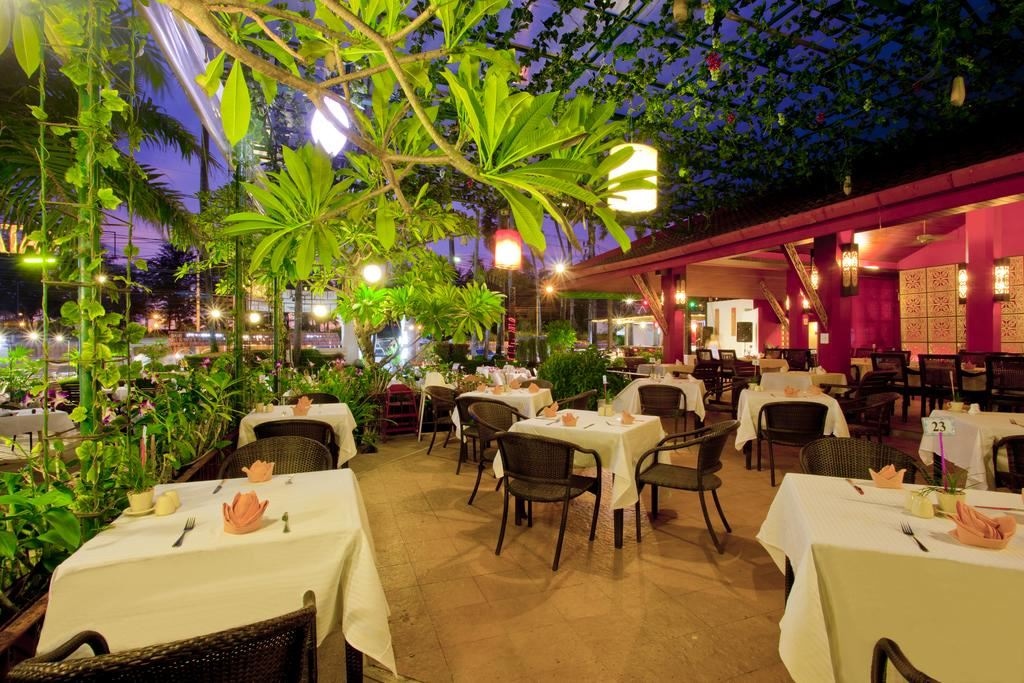 restaurants-restaurant