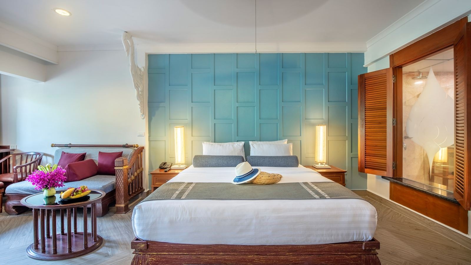 rooms-executive-room