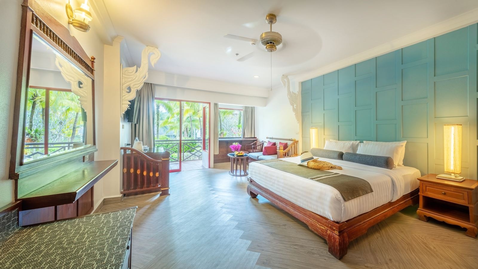 rooms-executive-room