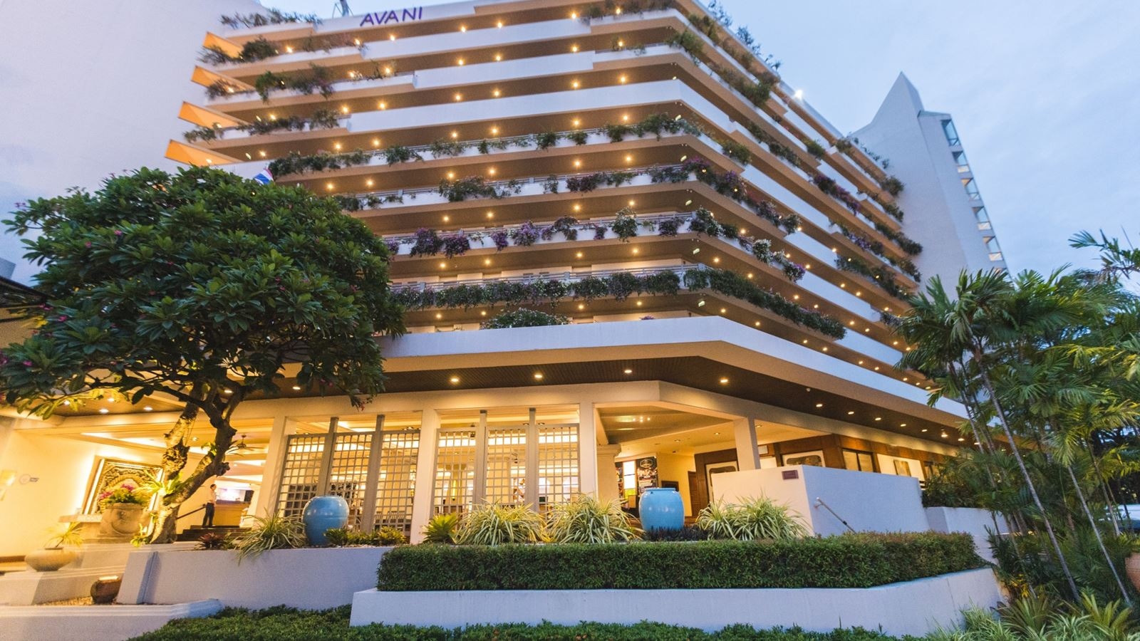 general-main-building