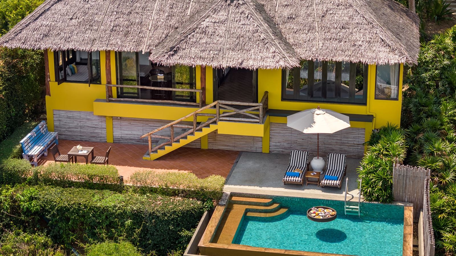 rooms-oceanview-hillside-pool-villa