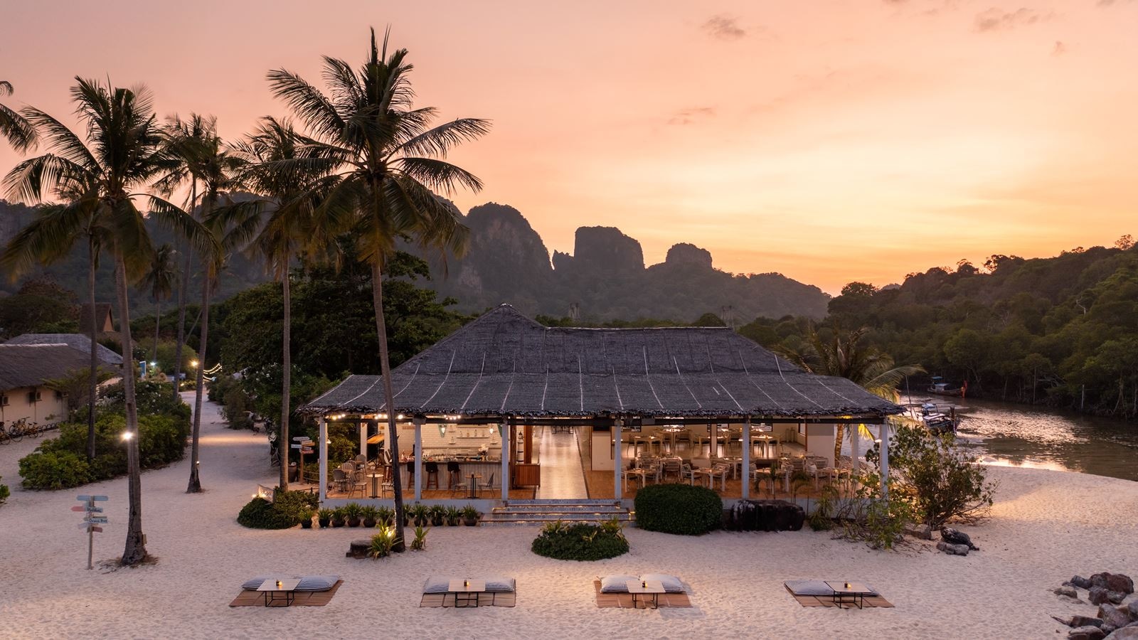 restaurants-miss-olive-oyl