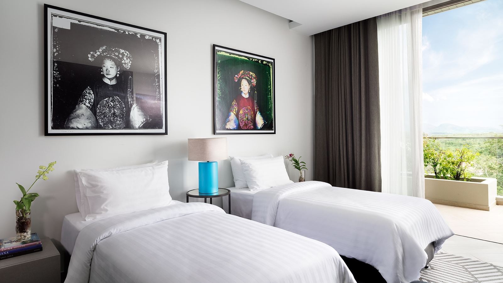 rooms-2-bedroom-pool-loft