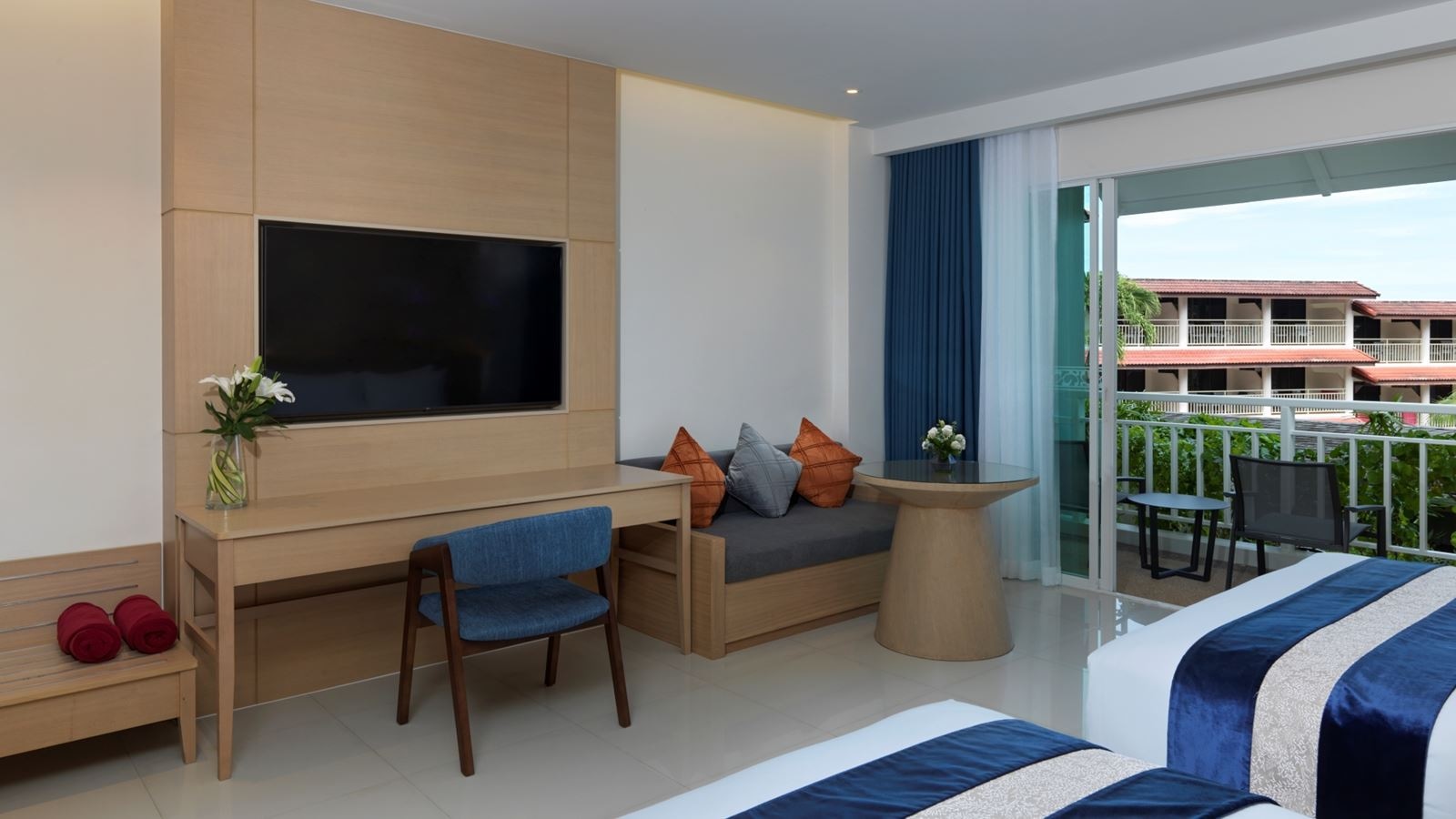 rooms-grand-deluxe-2nd-child-sharing-bed