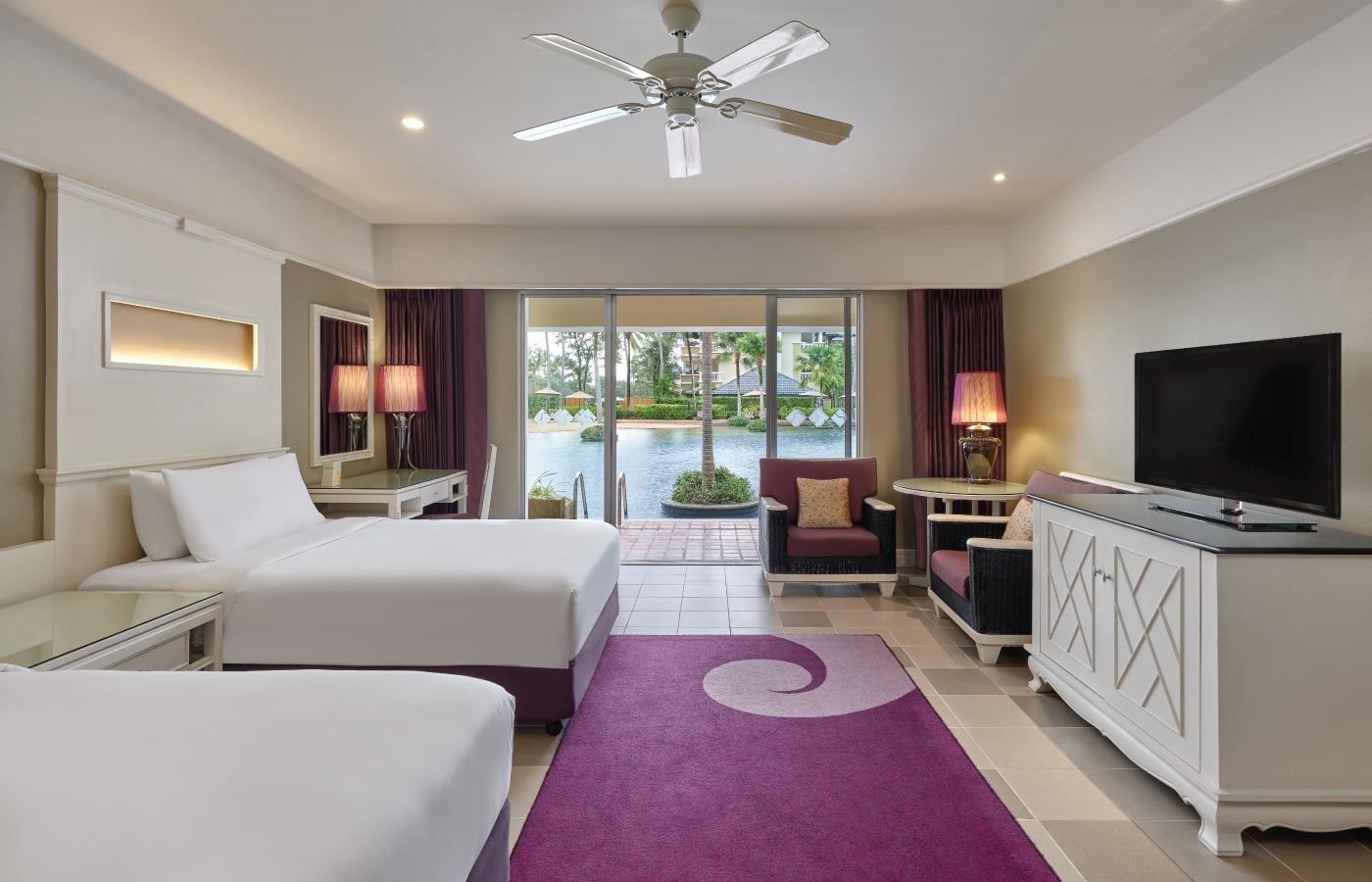 rooms-laguna-pool-access-twin-room