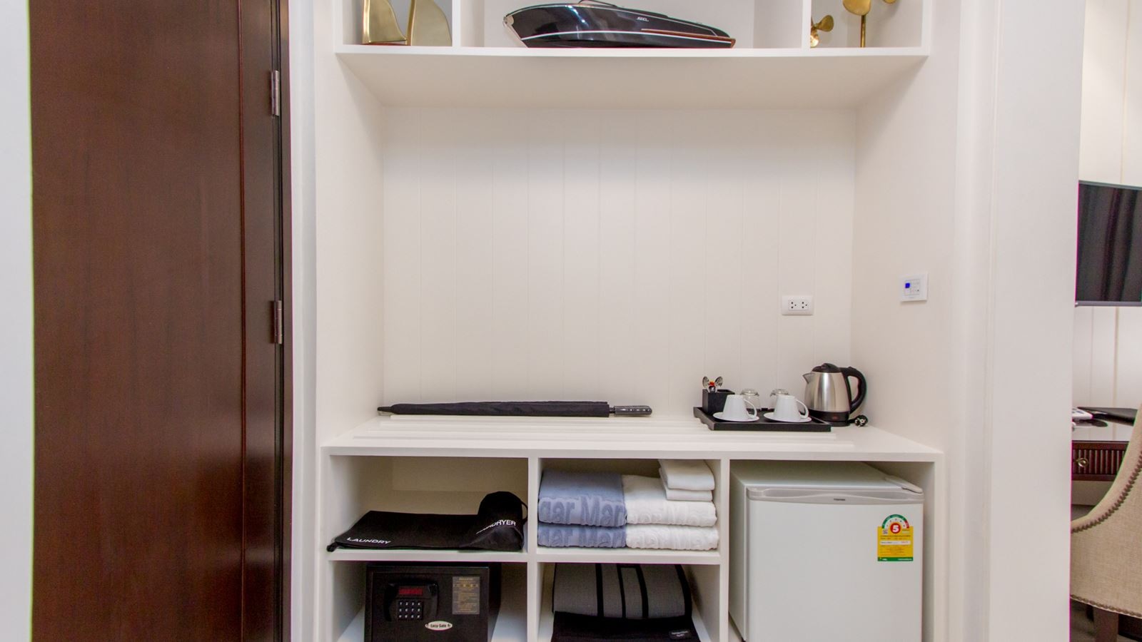 rooms-deluxe-sea-view