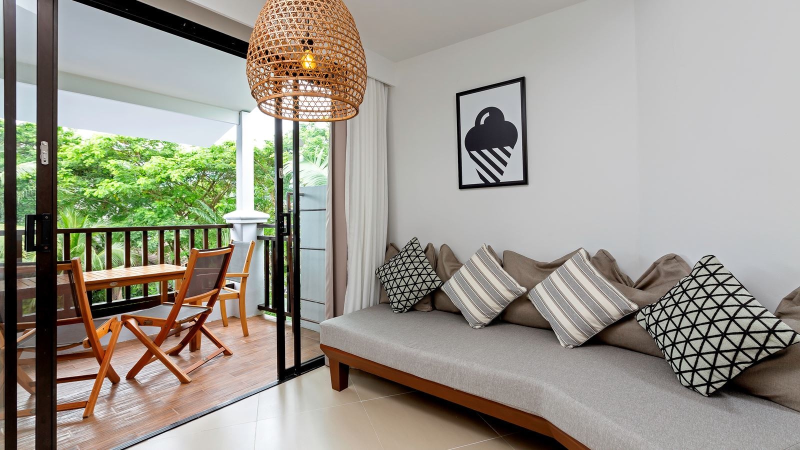 rooms-twobedroom-family-suite