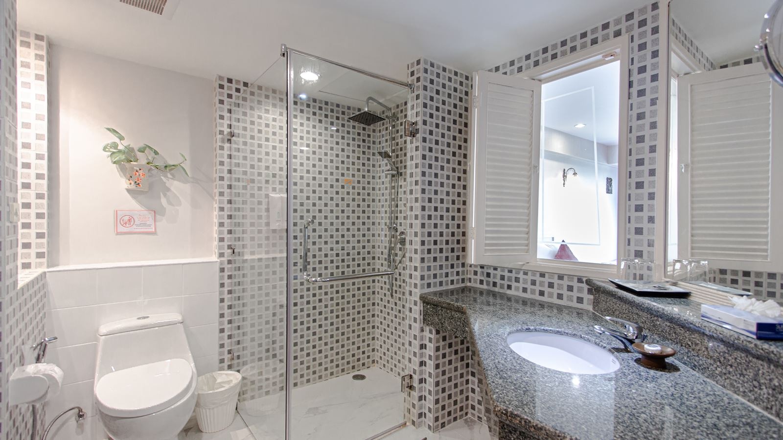 rooms-deluxe-pool-access