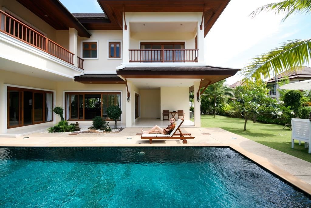 rooms-3-bedroom-pool-villa
