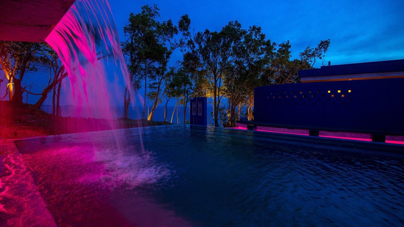 rooms-4br-luxury-residence-pool-villa-ocean-view