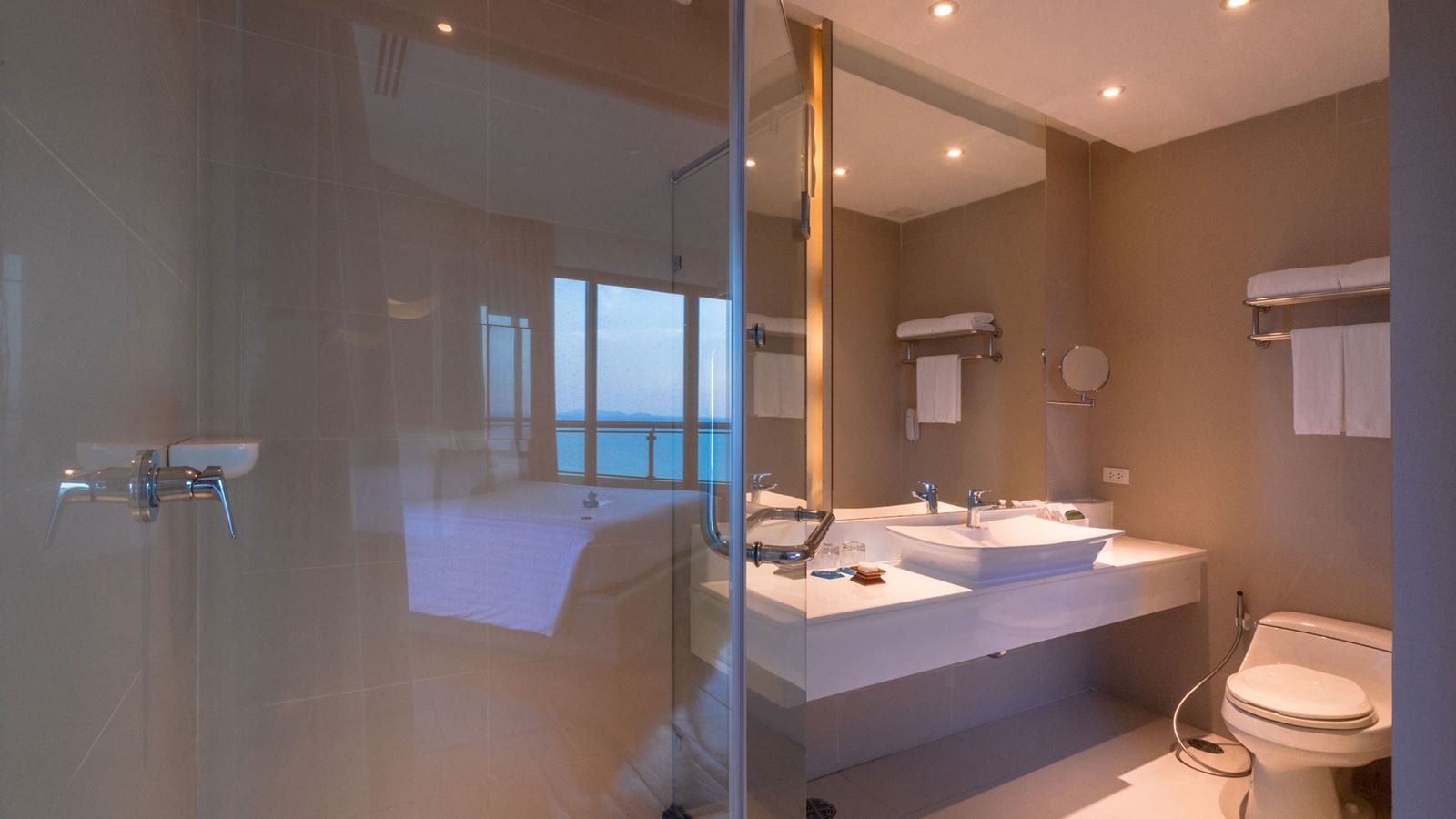 rooms-duplex-terrace-suite