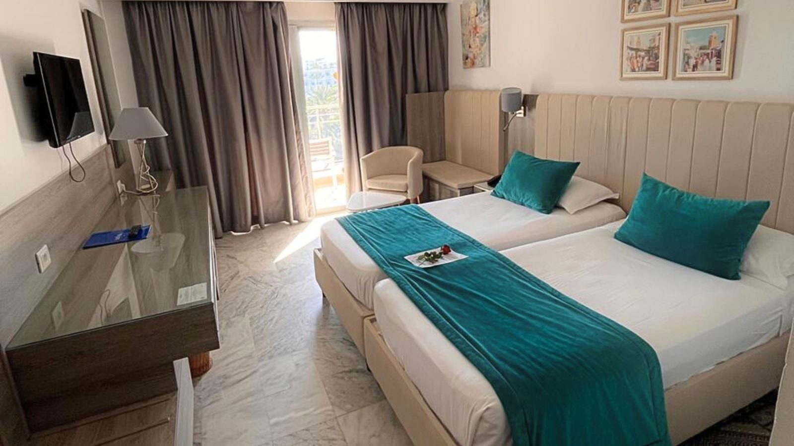 rooms-double-standard-room-garden-view