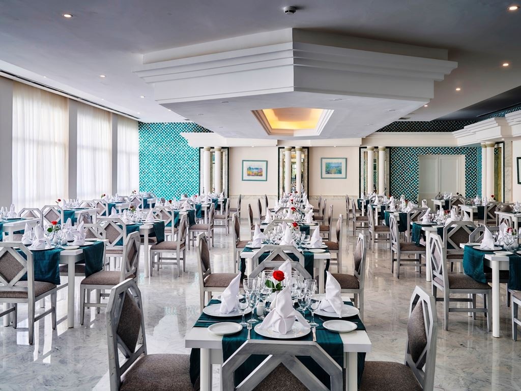 restaurants-restaurants