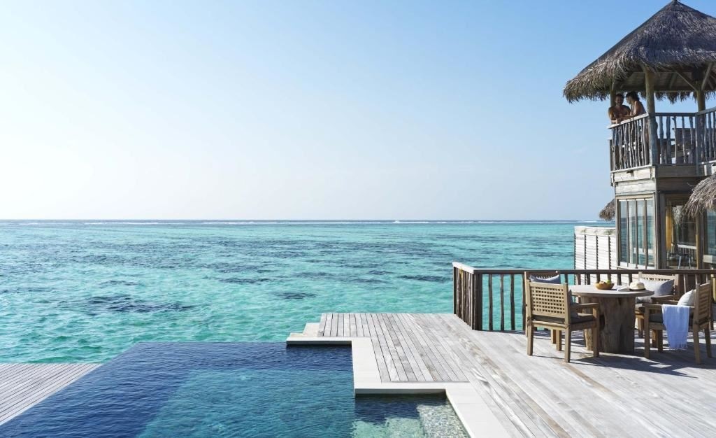 rooms-residence-with-pool