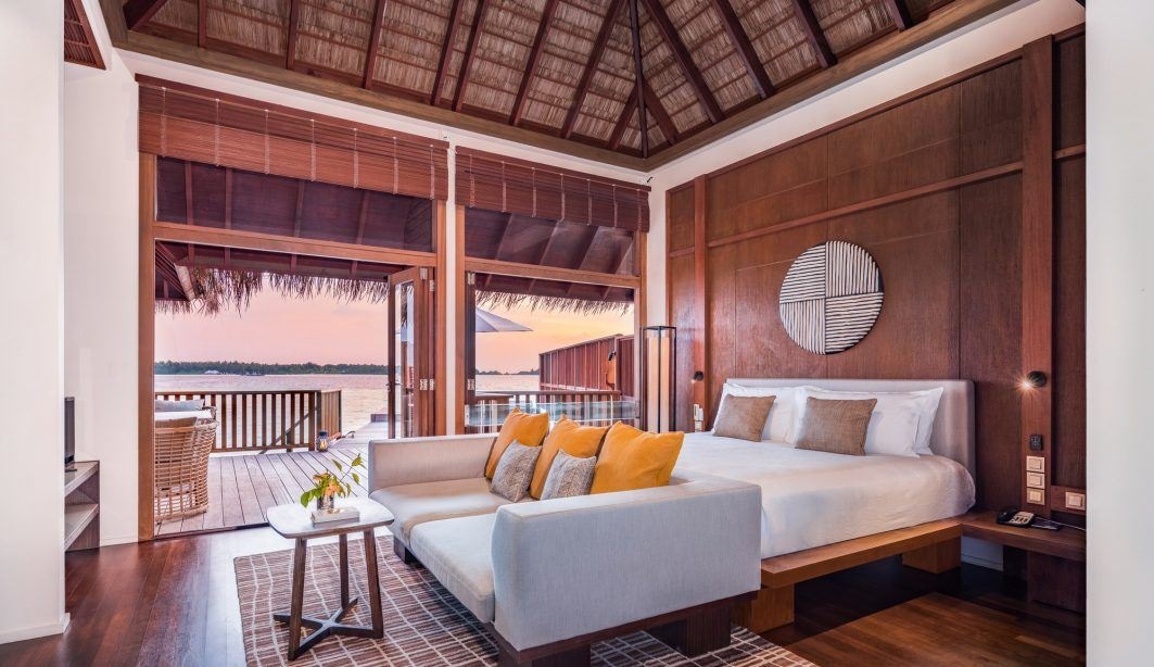 rooms-2-bedroom-grand-water-villa-with-pool