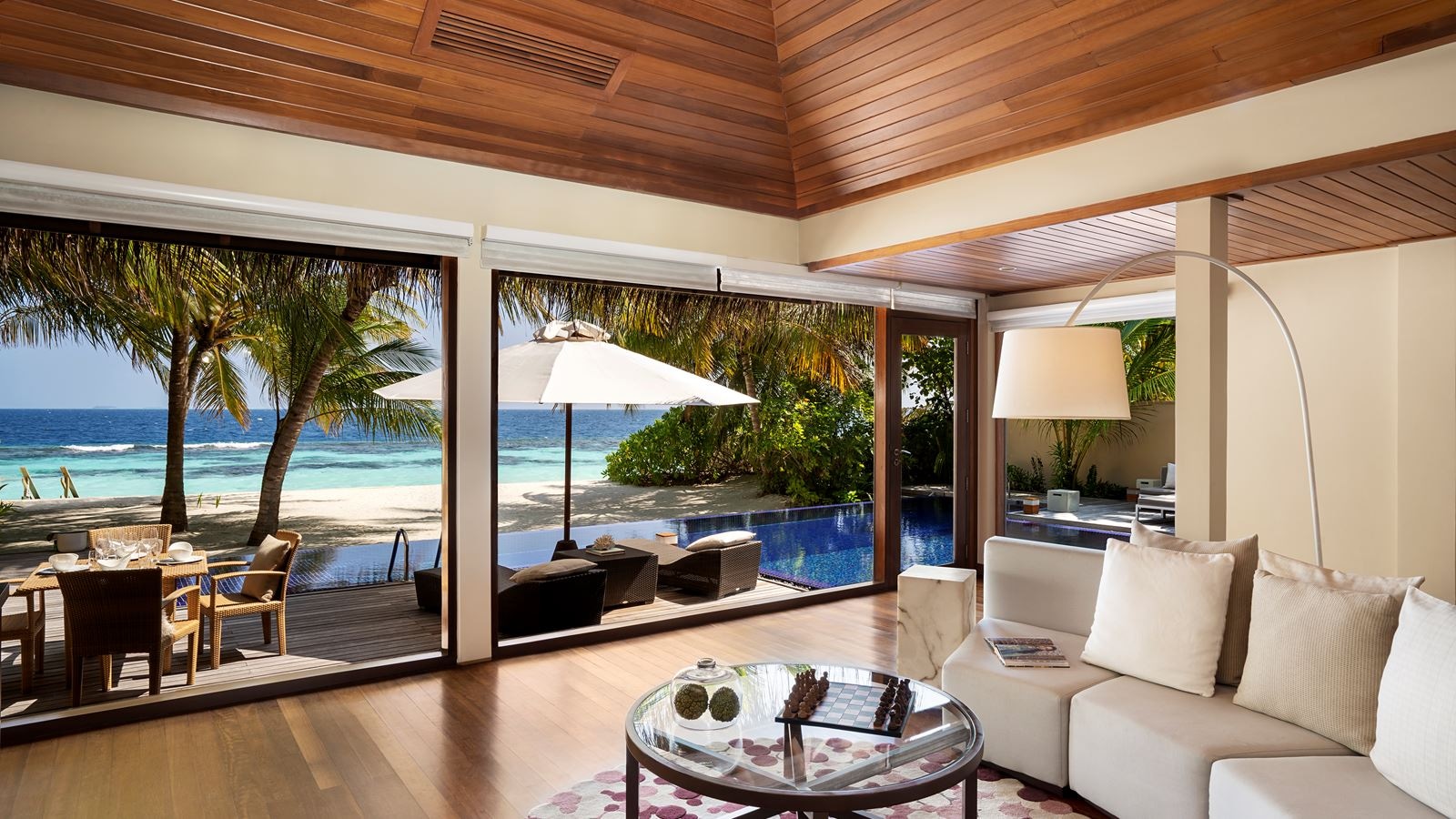 rooms-three-bedroom-beach-pavilion-with-pool