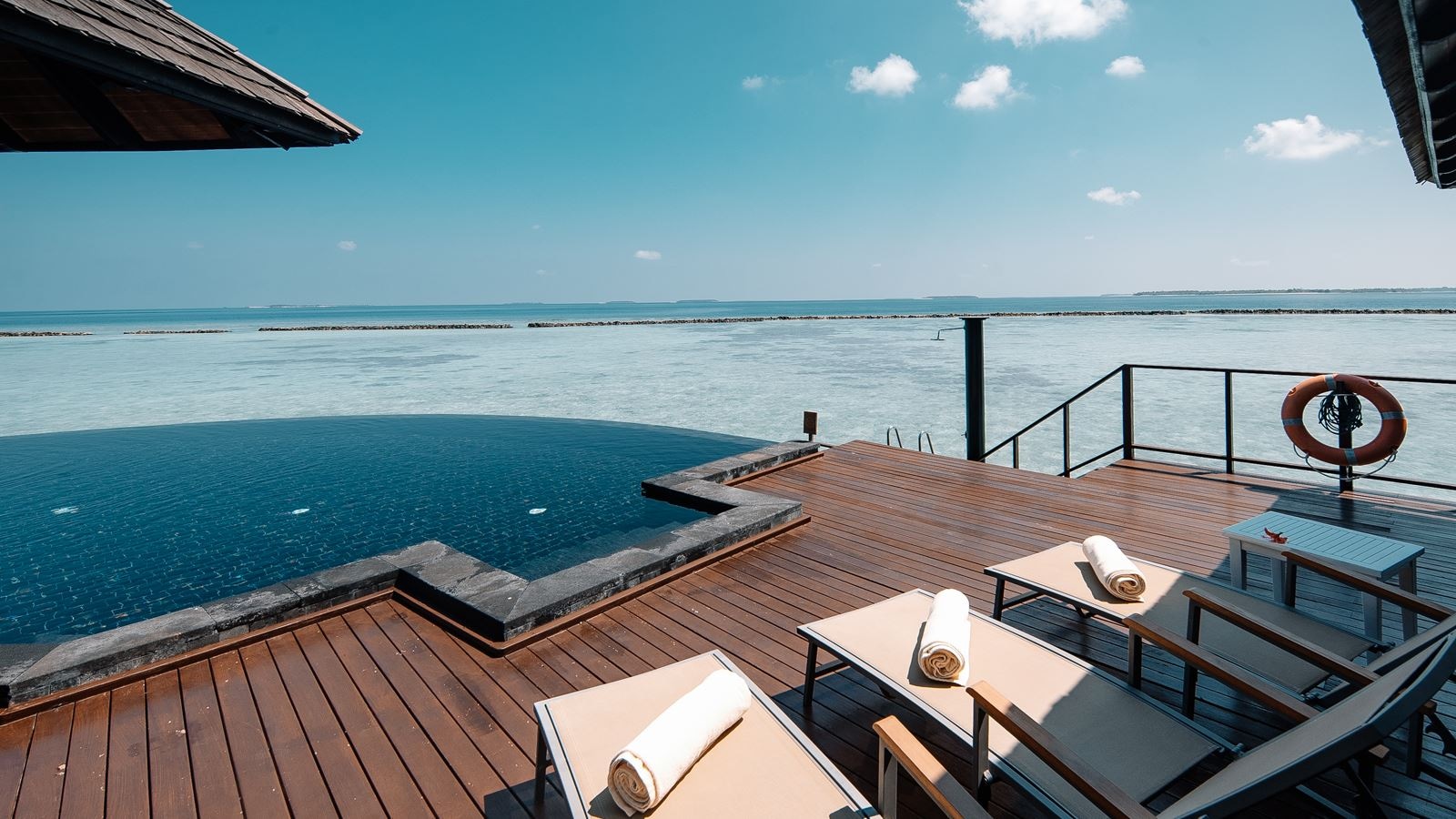 rooms-aqua-retreat-2-bedrooms