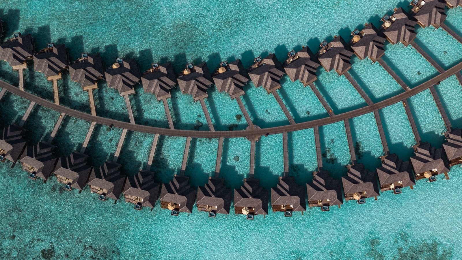 rooms-horizon-water-villa