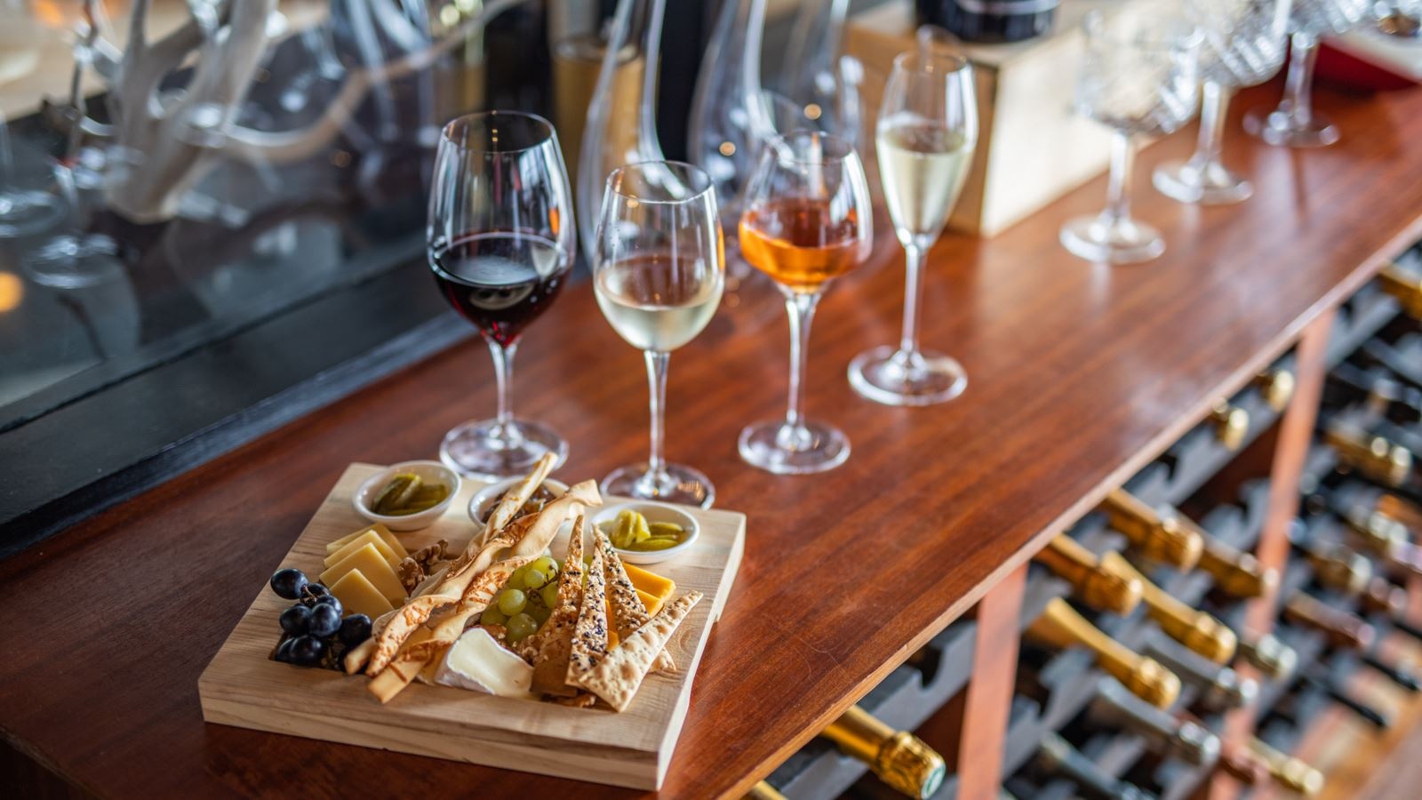 restaurants-the-cellar