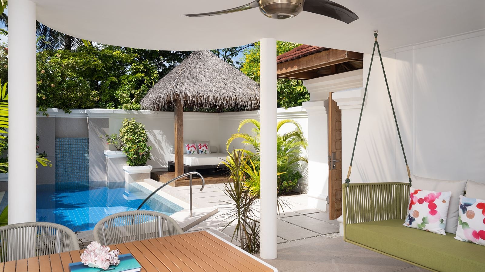 rooms-family-villa-with-pool