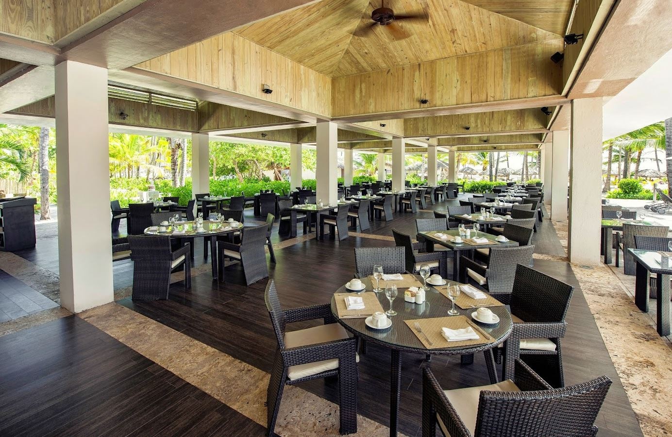 restaurants-sea-blue-deli--snac