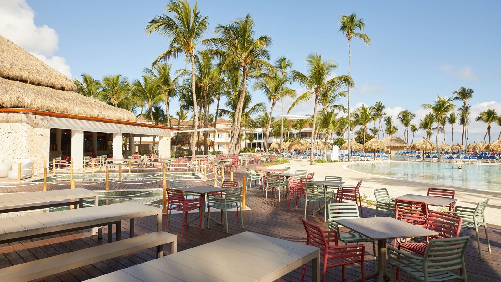 bars-solecito-pool-bar