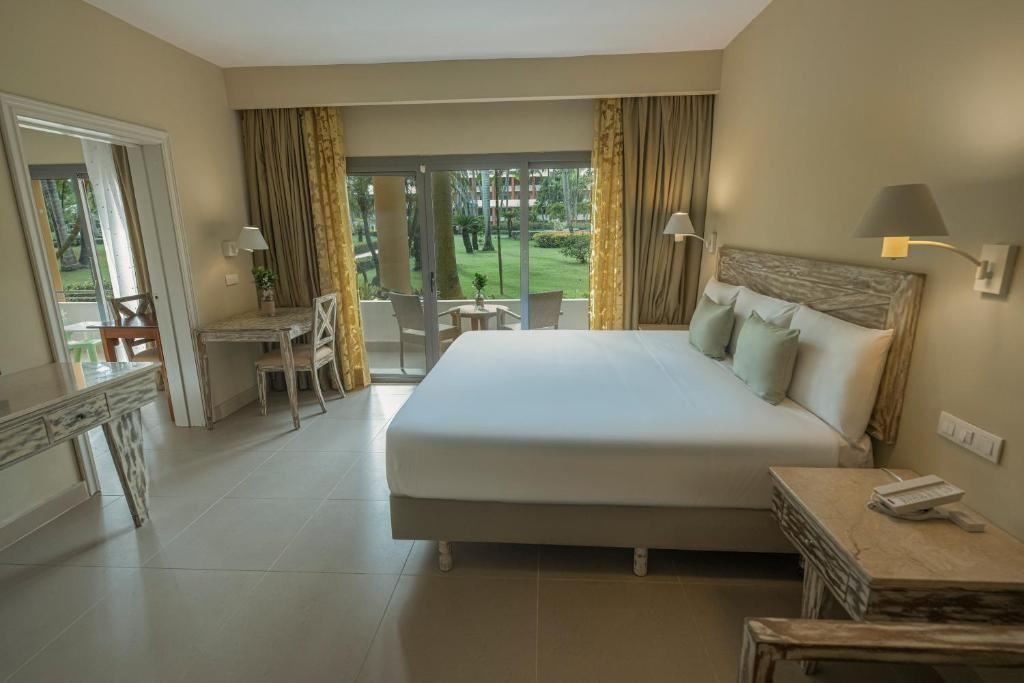 rooms-two-bedroom-family