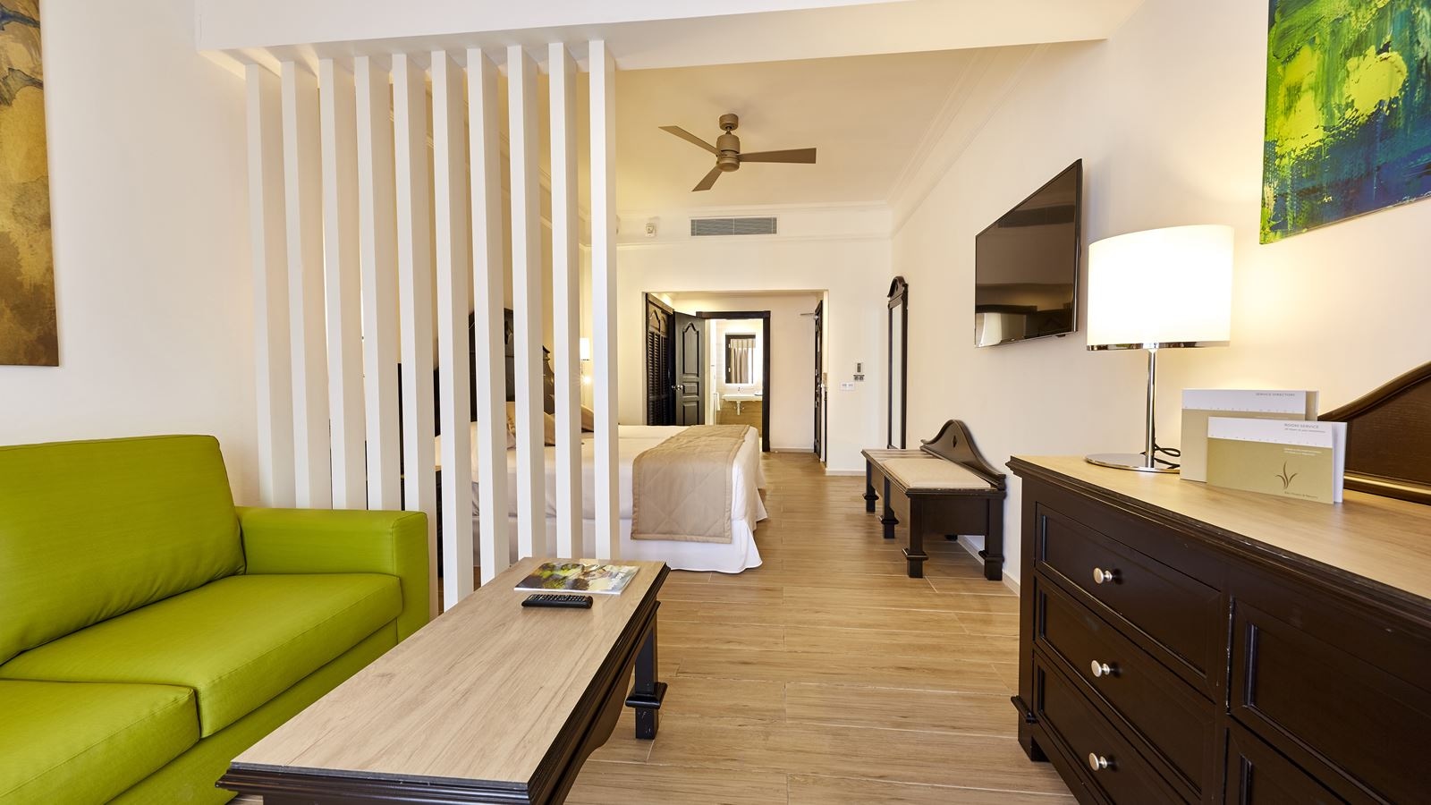 rooms-junior-suite-standard-handicapped