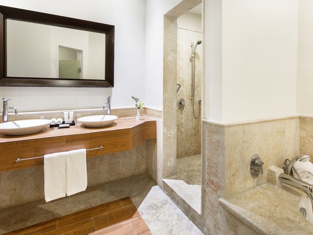 rooms-castle-suite-one-bedroom