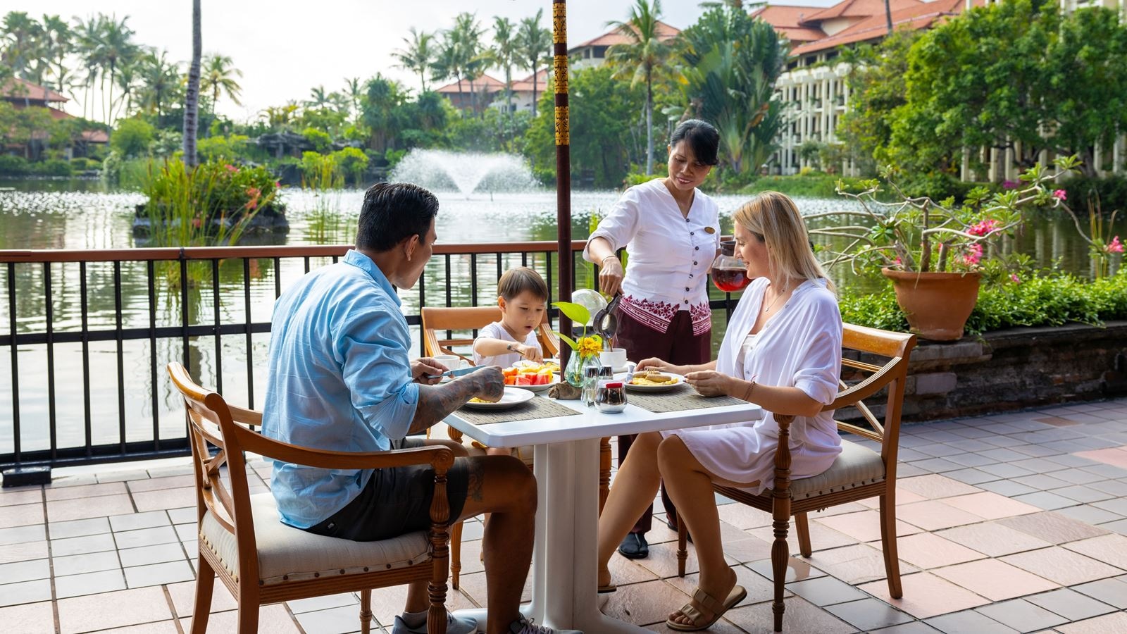 restaurants-waterfall