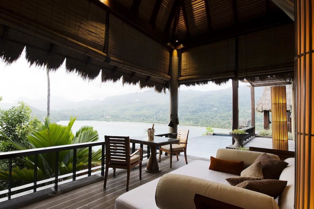 rooms-ocean-view-pool-villa