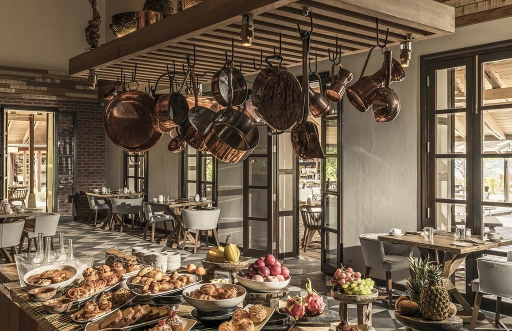 restaurants-the-lighthouse